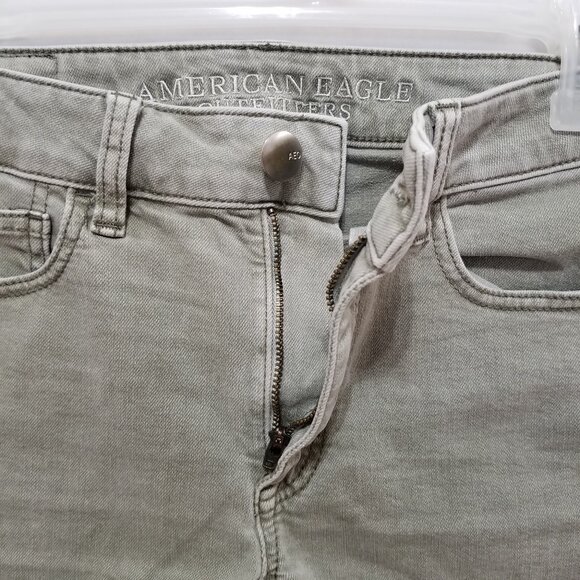 American Eagle shorts 2 Hi-Rise Shortie stretch denim jean frayed raw hem cuffed - Picture 8 of 14